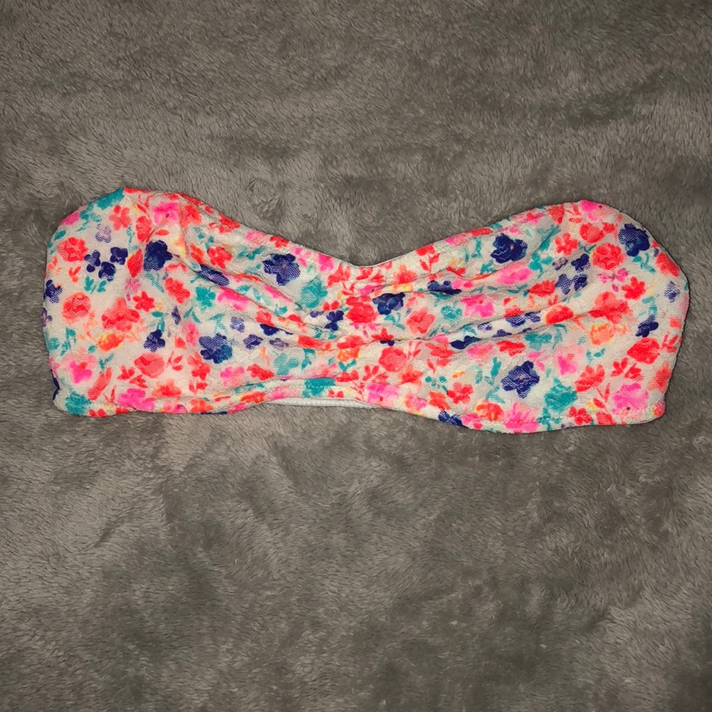 💥PINK Victoria’s Secret Floral Bandeau🌸⭐️